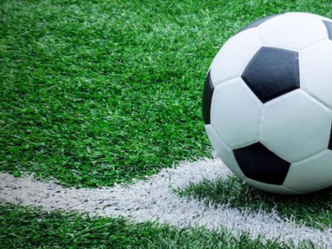 Victoria Żmudź – Gryf 0:0 – Remis na początek