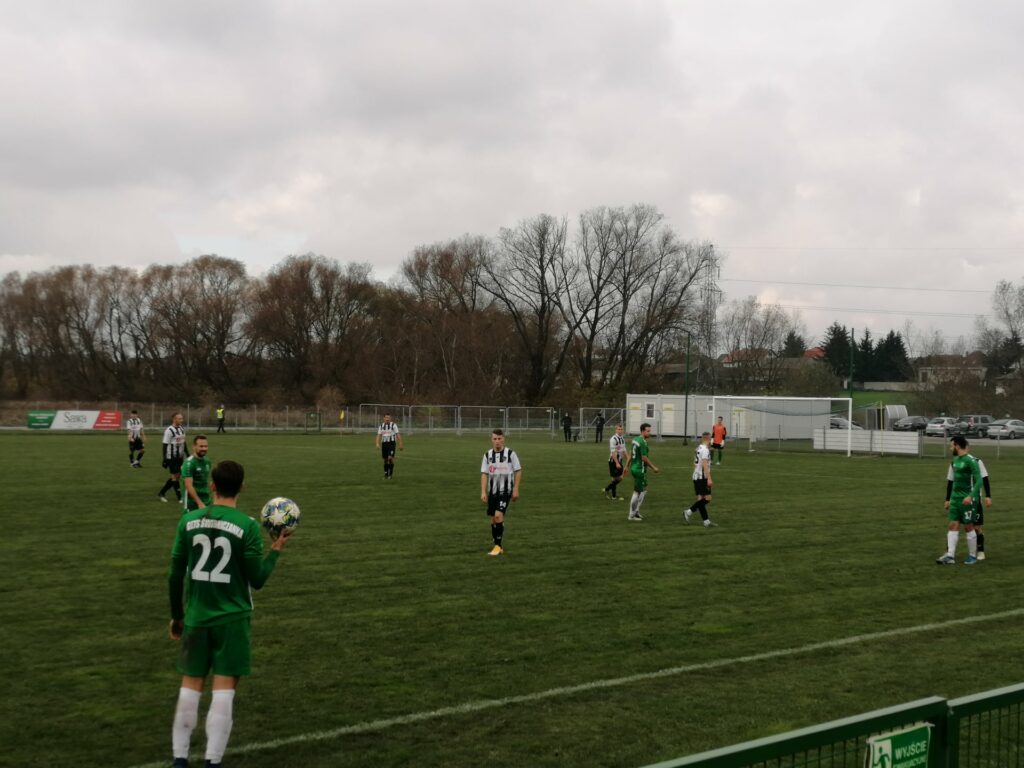 Bez bramek na Neptun Arenie – Świdniczanka – Victoria 0:0