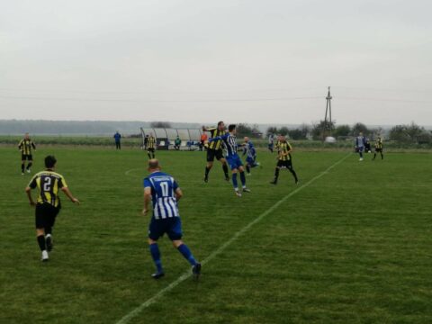 Pierwsza domowa porażka. Victoria – Tomasovia 0:3