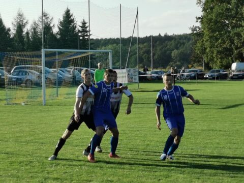 GKS Łopiennik – Victoria 3:4