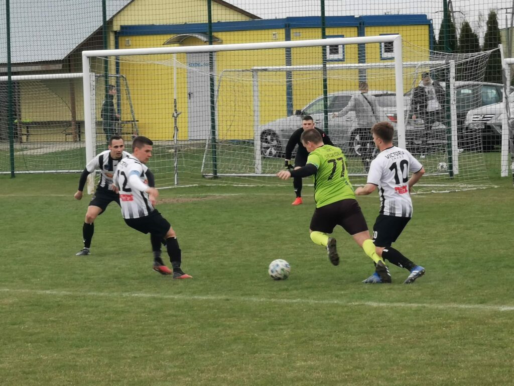 Victoria – MKS Siedliska 5:0