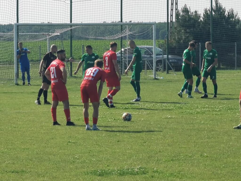 Victoria Żmudź – EKO Różanka 2:1