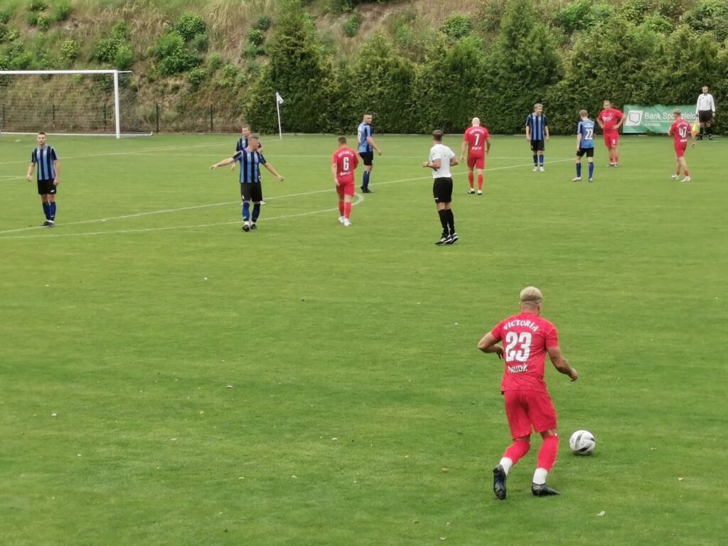 Unia Białopole – Victoria Żmudź 2:2