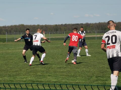 Victoria Żmudź – Znicz Siennica Różana 6:2