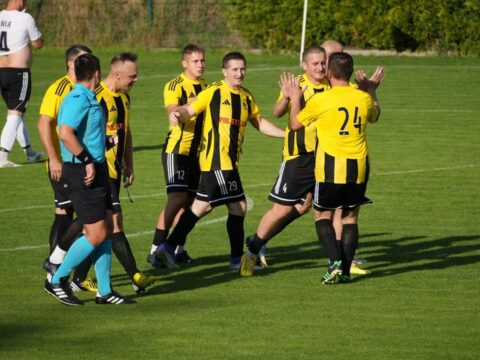 Unia Białopole – Victoria Żmudź 1:2