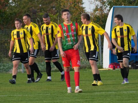 Victoria Żmudź – GKS Start Regent Pawłów 2:0
